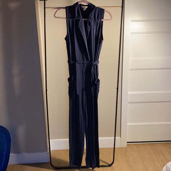 H&M Navy Jumpsuit Size 4 - Picture 3 of 3